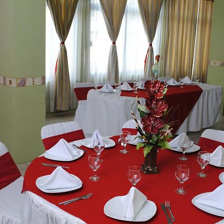 Hotel Arcos Del Parque Acayucan Extérieur photo