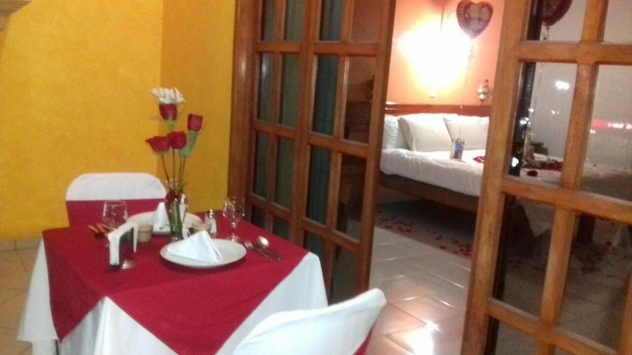 Hotel Arcos Del Parque Acayucan Extérieur photo