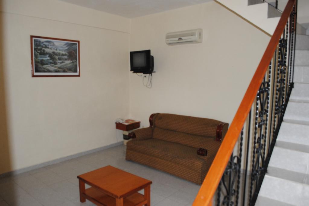 Hotel Arcos Del Parque Acayucan Chambre photo