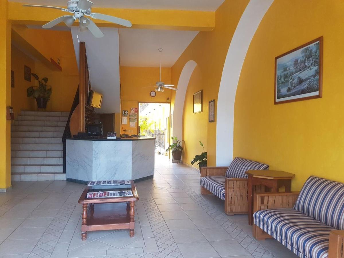 Hotel Arcos Del Parque Acayucan Extérieur photo