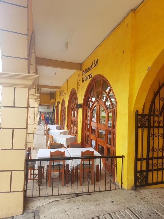Hotel Arcos Del Parque Acayucan Extérieur photo